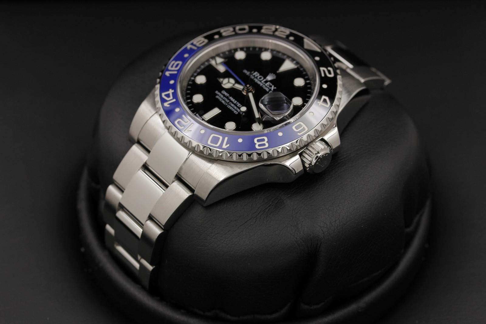 Watch Image 2