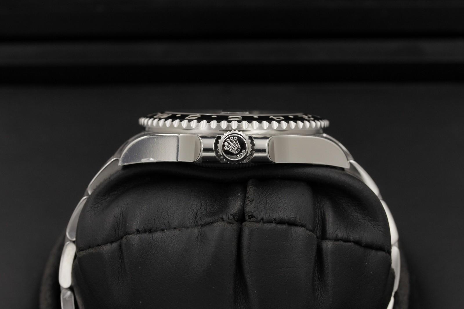 Watch Image 3