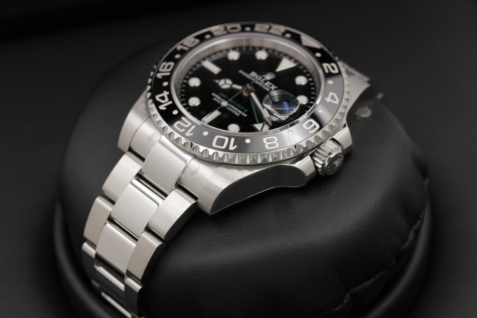 Watch Image 2