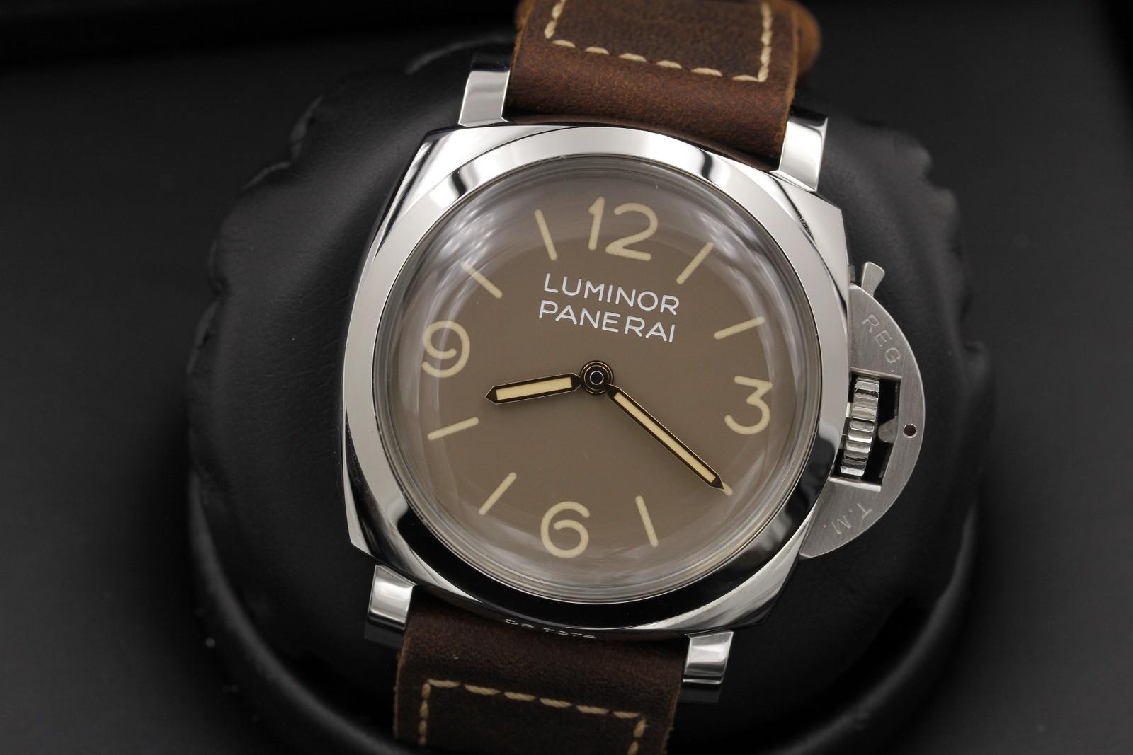 Watch Image 8