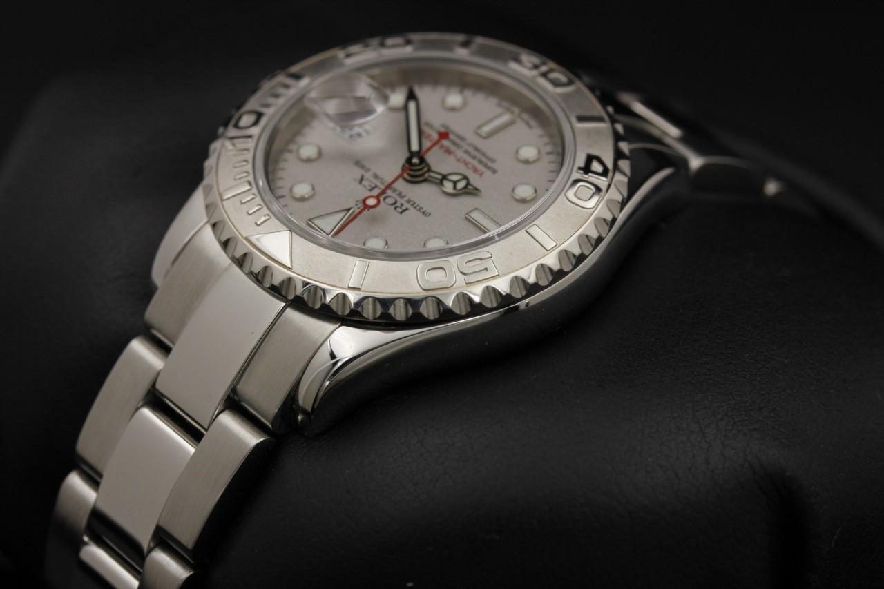 Watch Image 6
