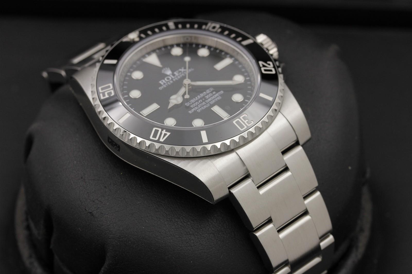 Watch Image 6