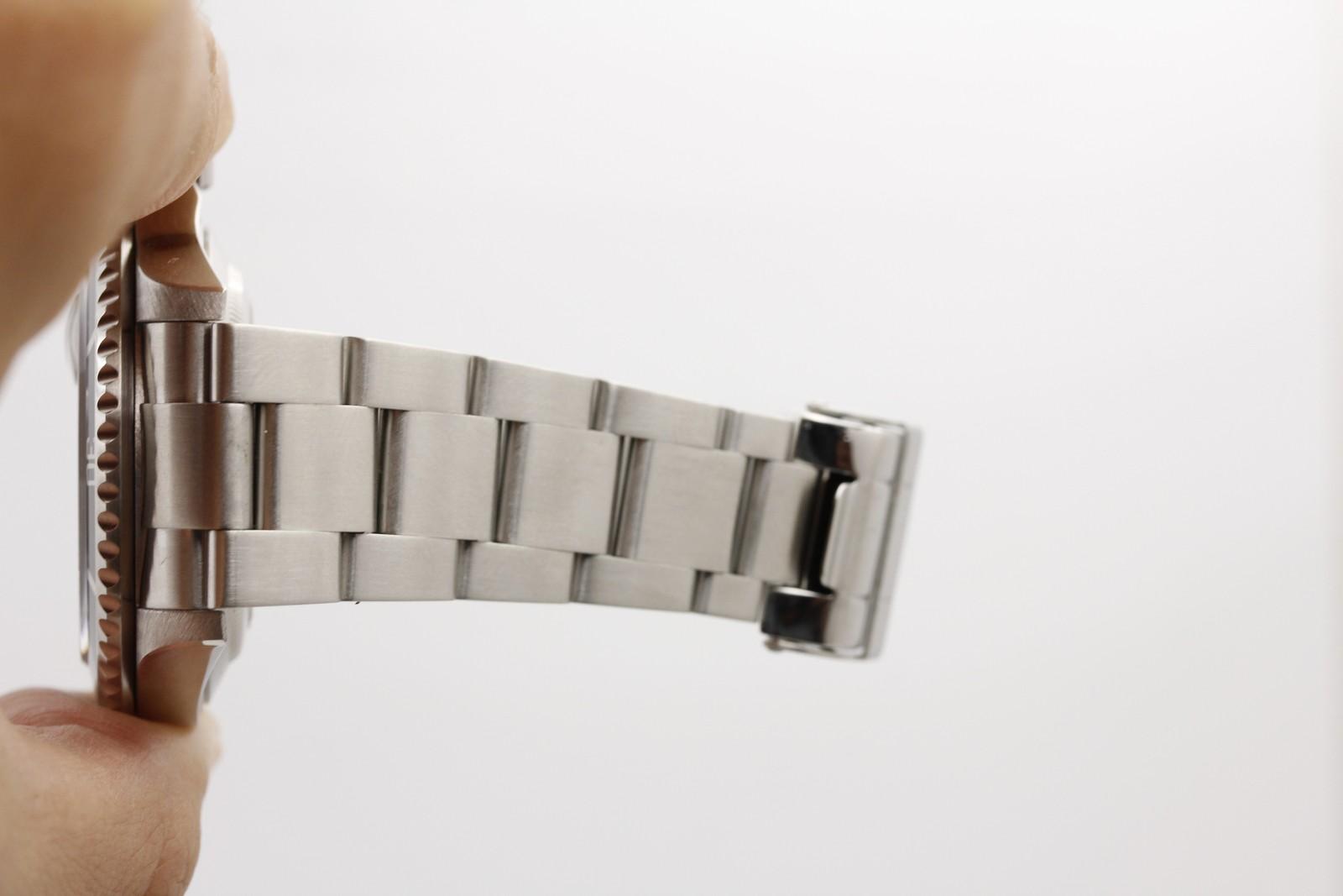 Watch Image 10