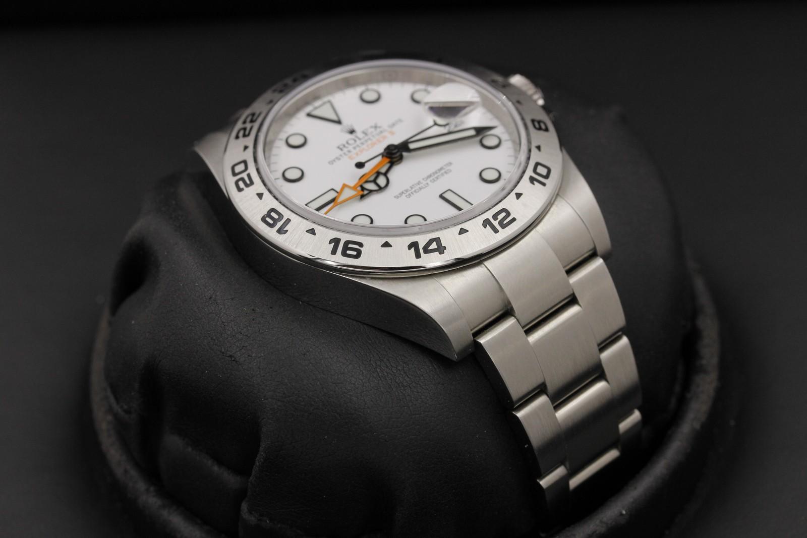 Watch Image 6