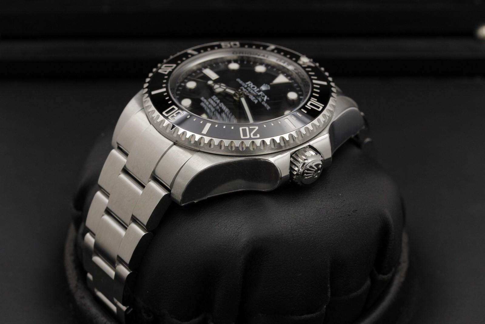 Watch Image 2