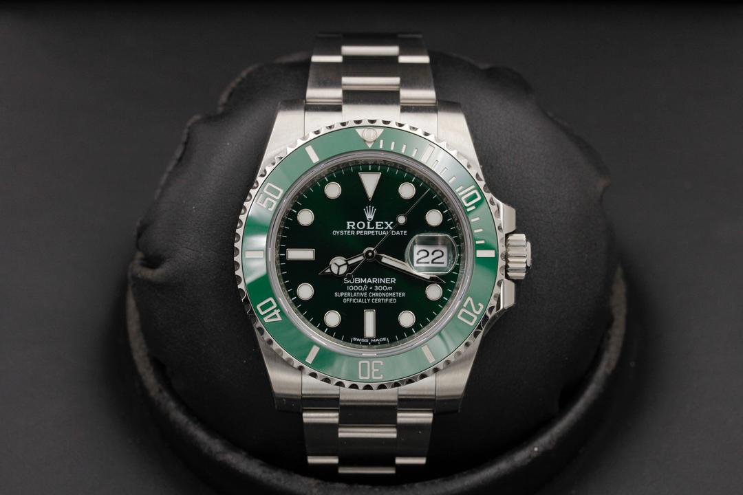 Rolex Submariner "Hulk" 116610