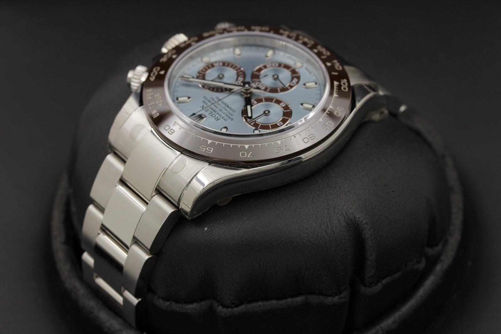 Watch Image 5