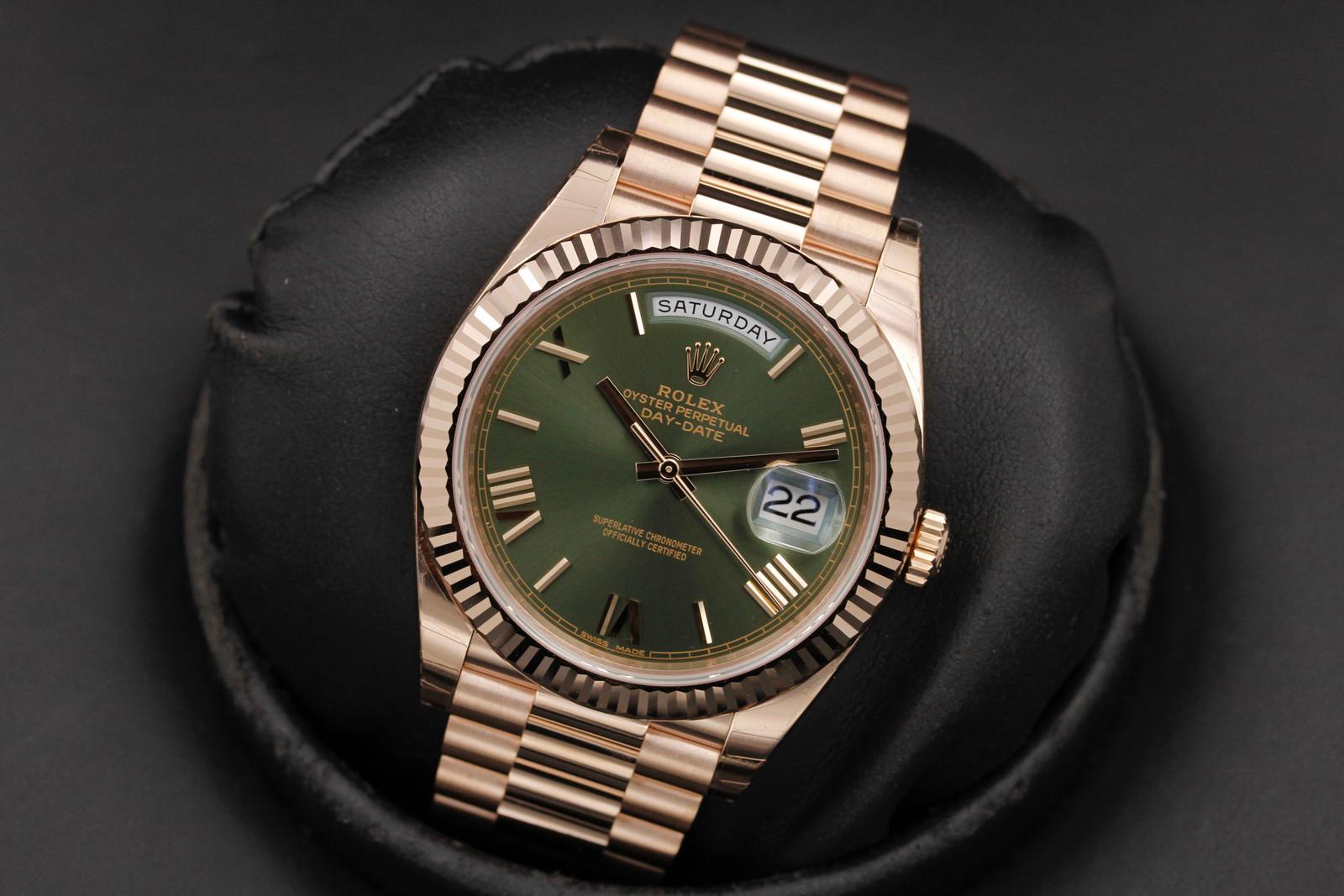 Watch Image 8