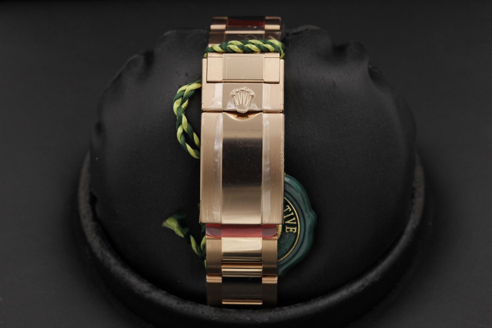 Watch Image 9