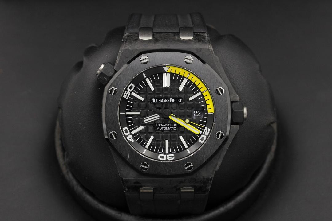 Audemars Piguet Royal Oak Offshore 15706au.00.a002ca.01