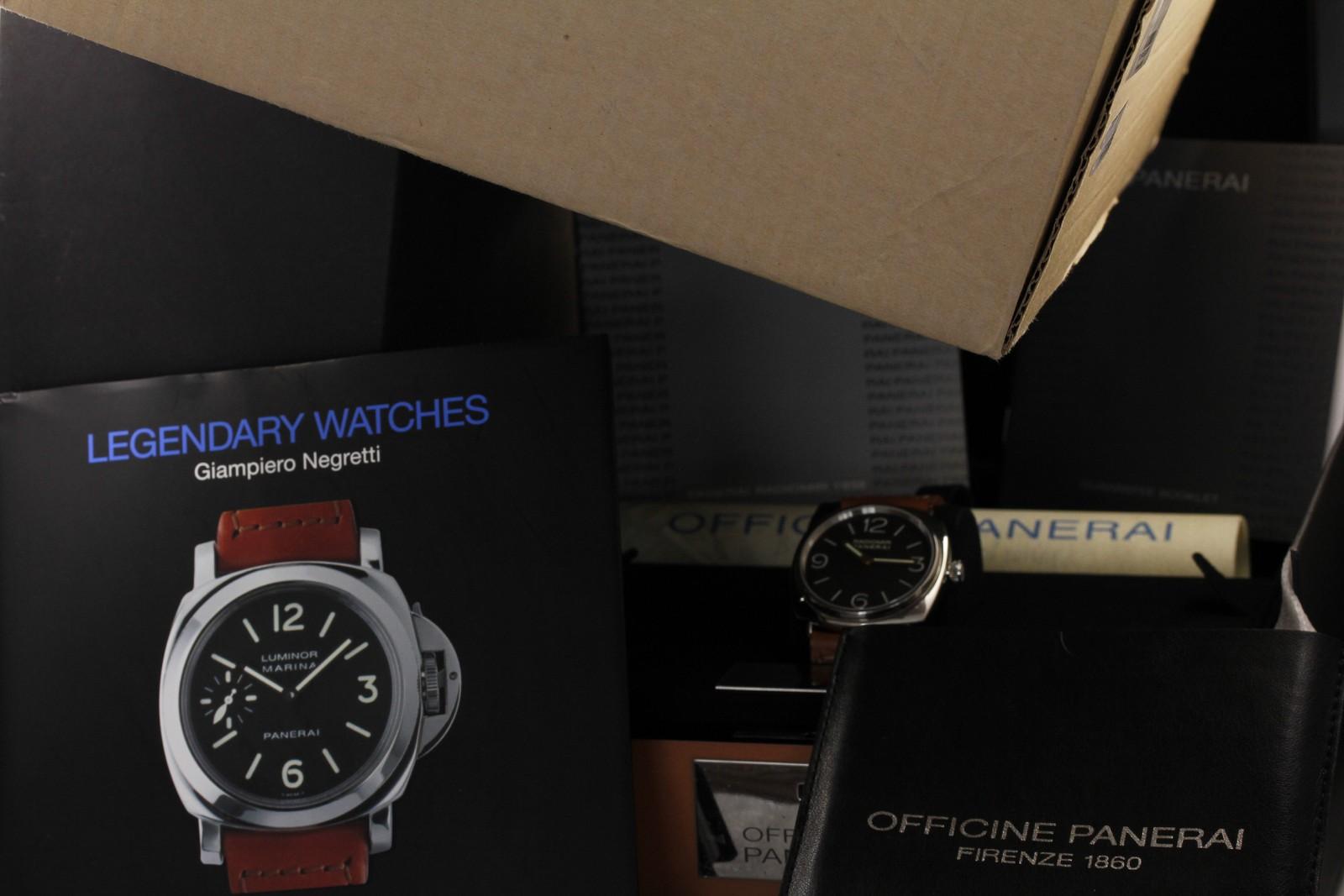 Watch Image 12