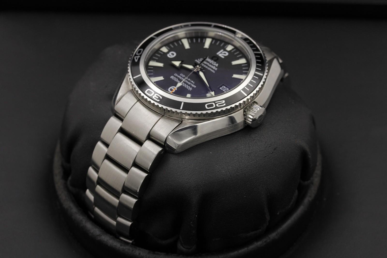 Watch Image 2