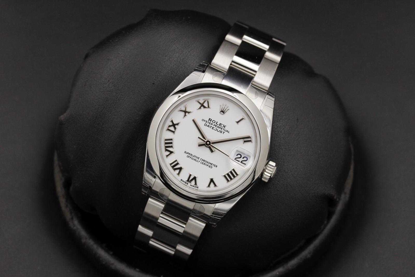 Watch Image 8