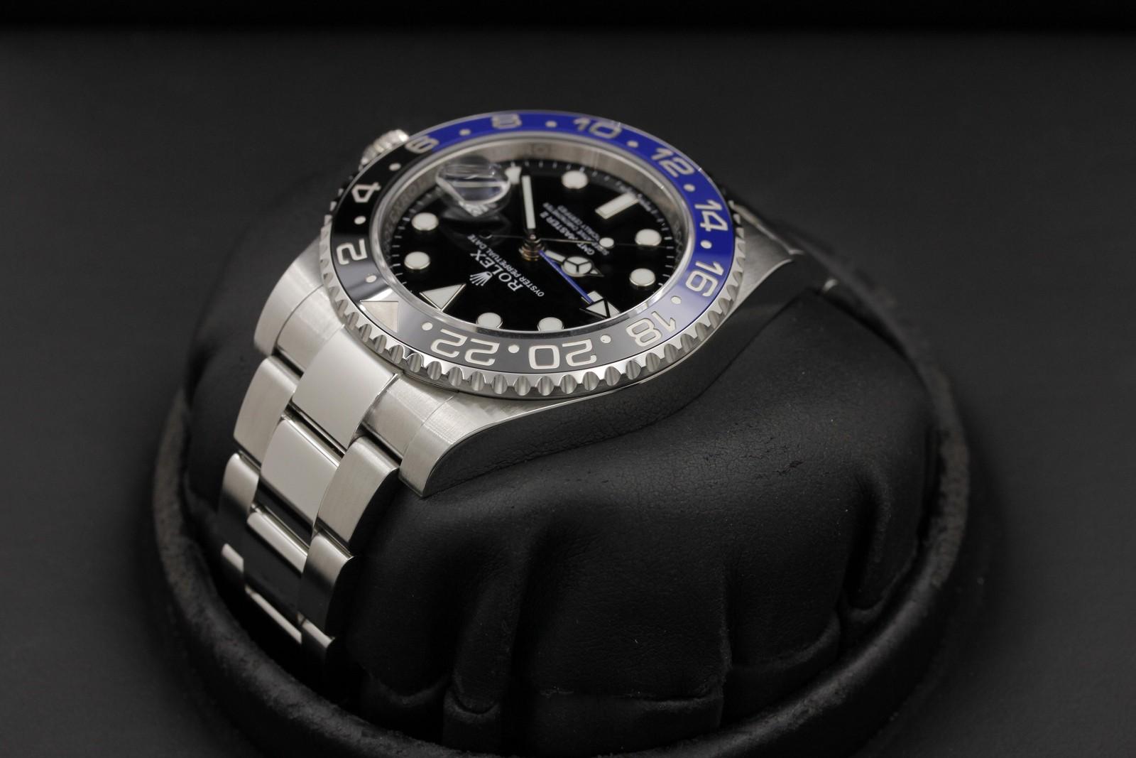 Watch Image 5