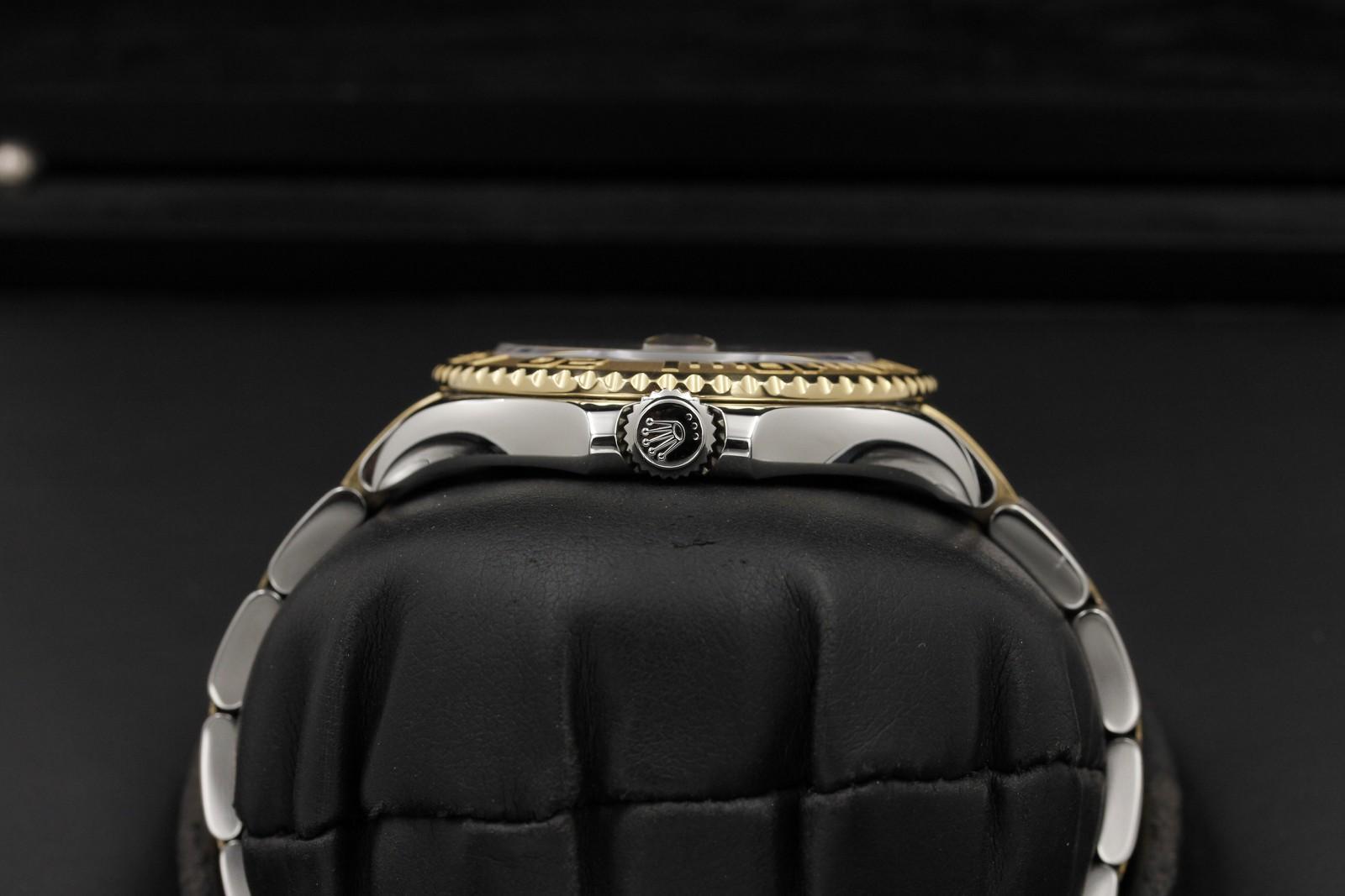 Watch Image 3