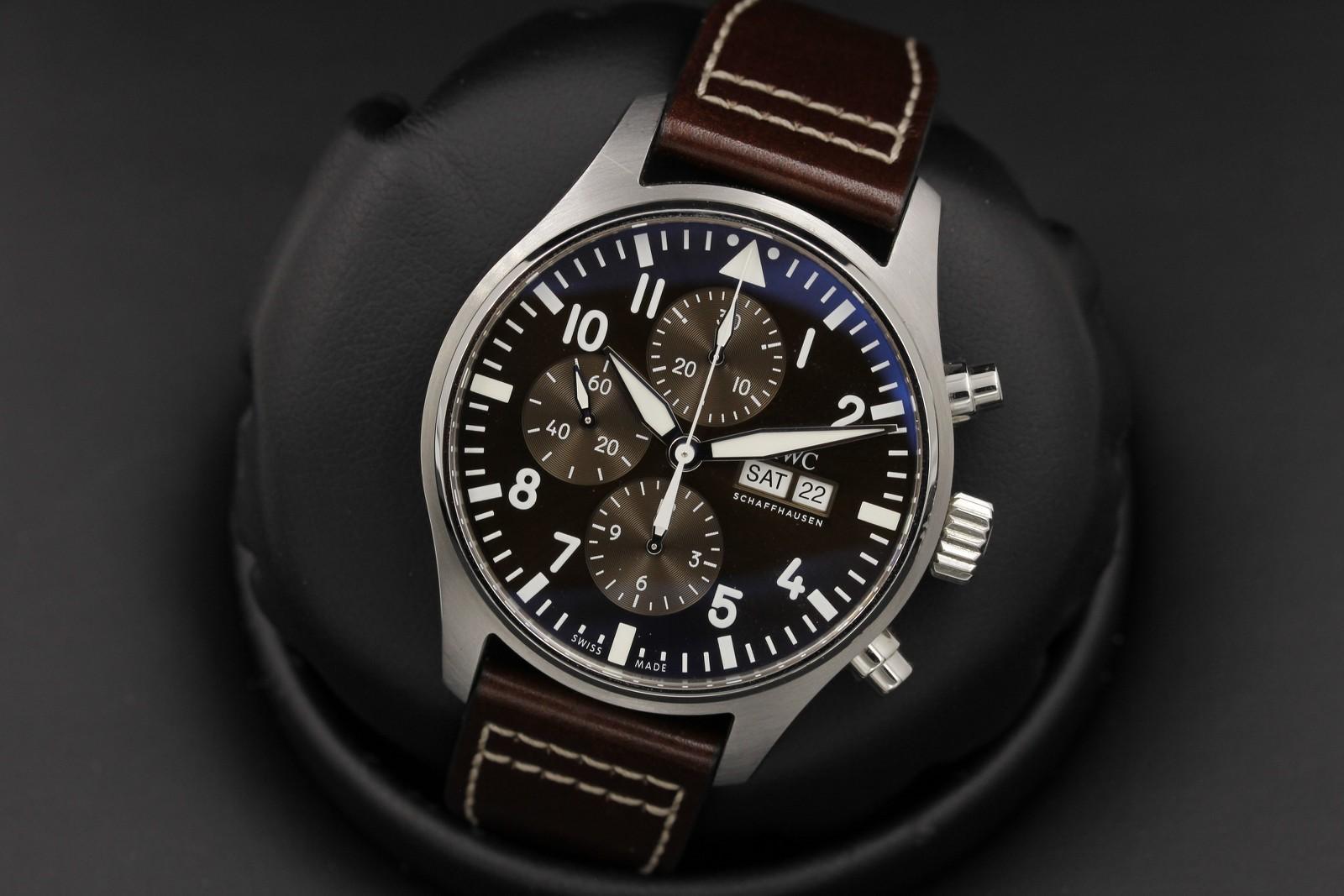 Watch Image 8