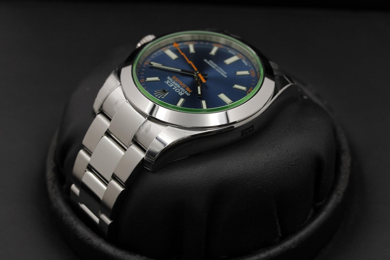 Watch Image 5