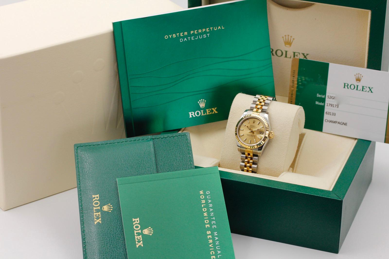 Watch Image 11