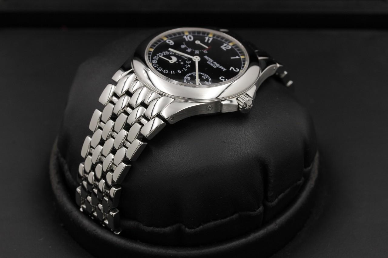 Watch Image 4