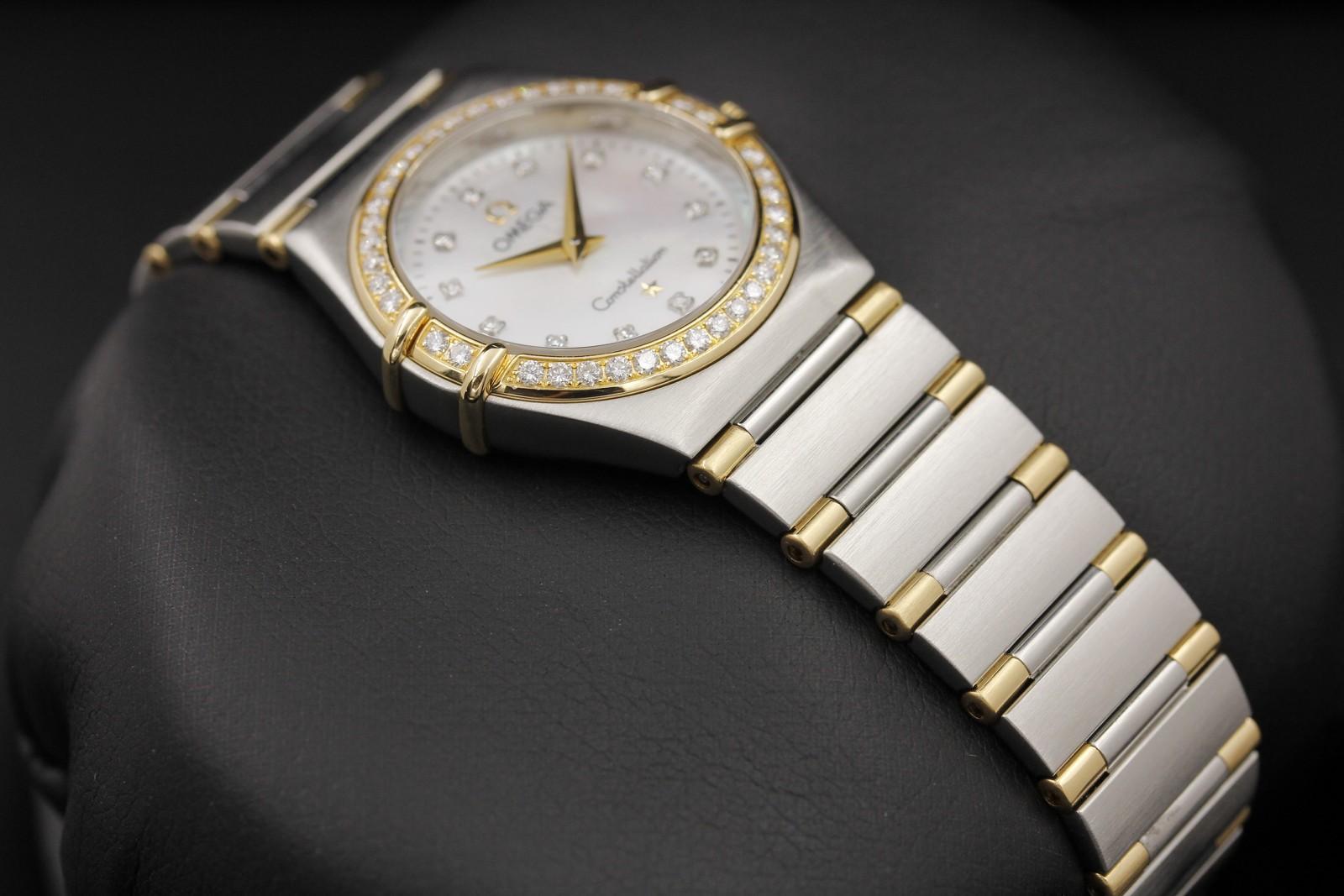 Watch Image 5