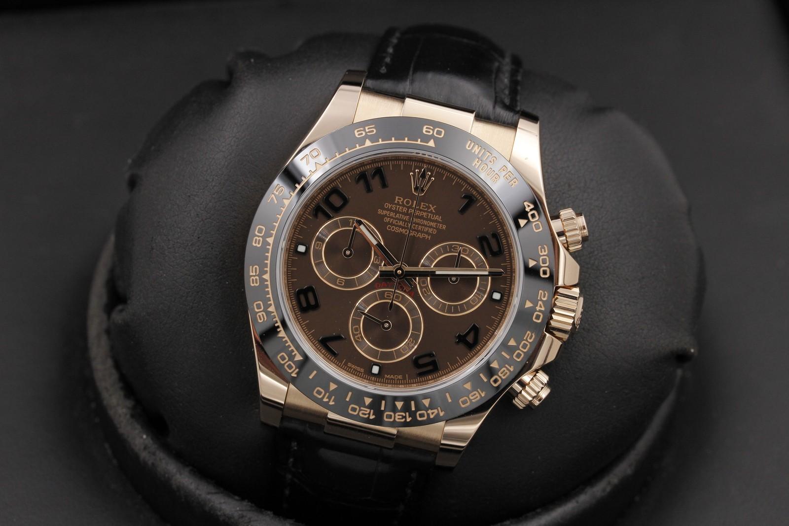 Watch Image 14