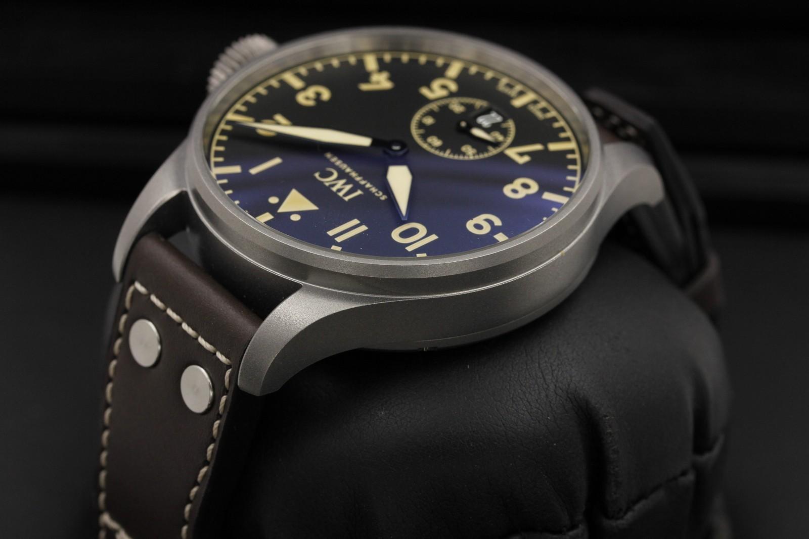 Watch Image 5
