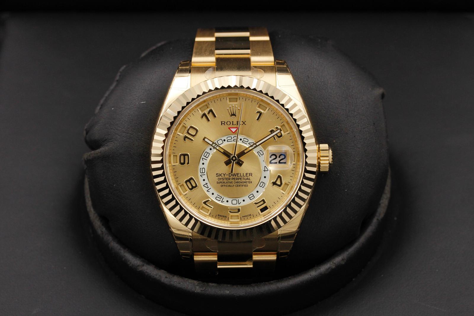 Watch Image 1