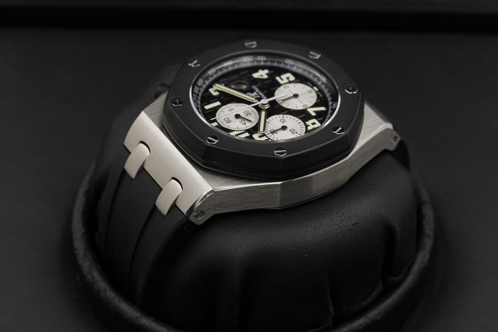 Watch Image 5