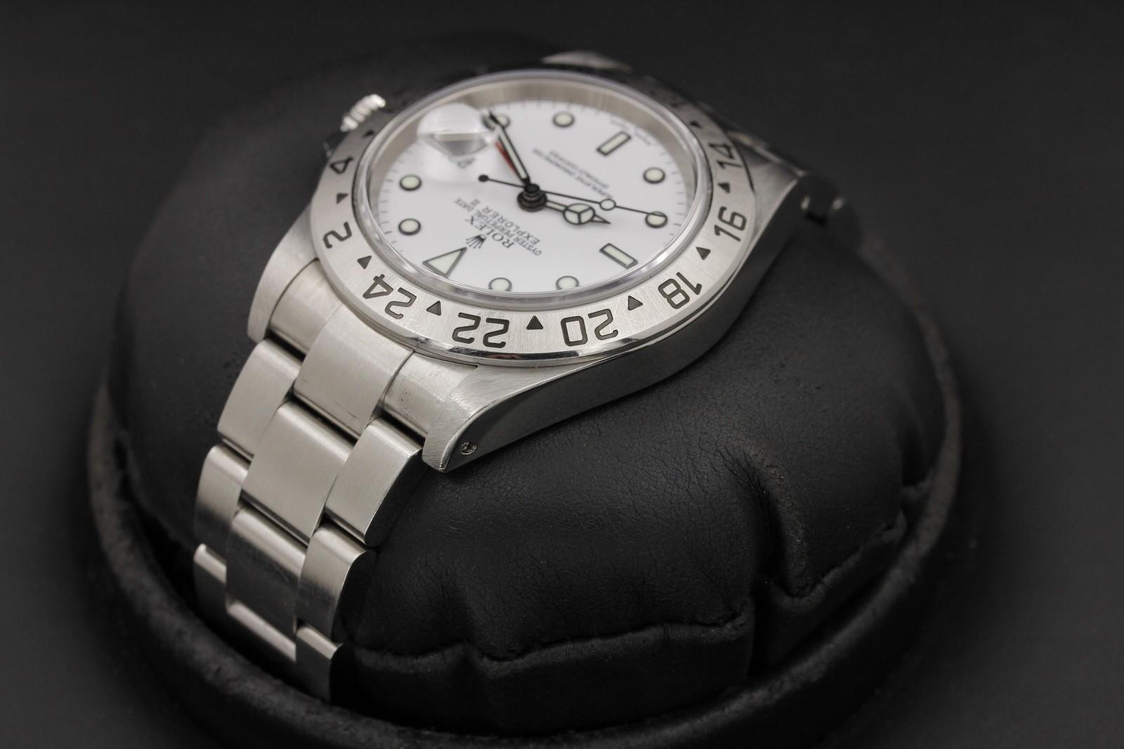 Watch Image 5