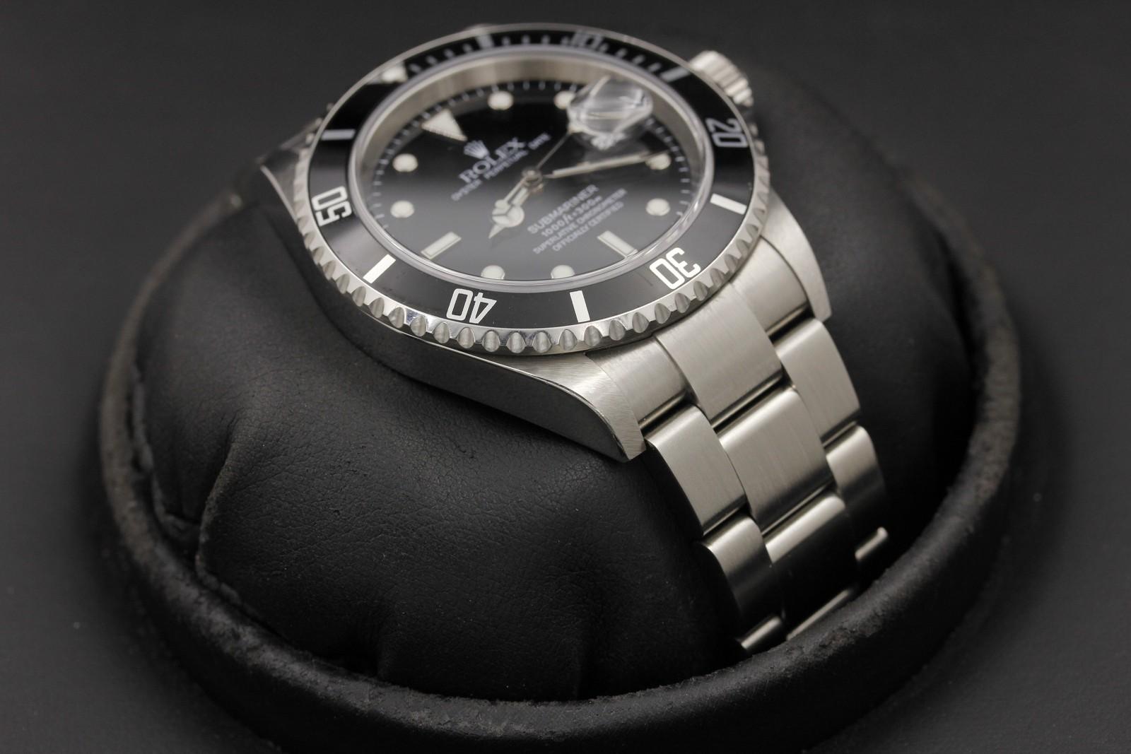Watch Image 6