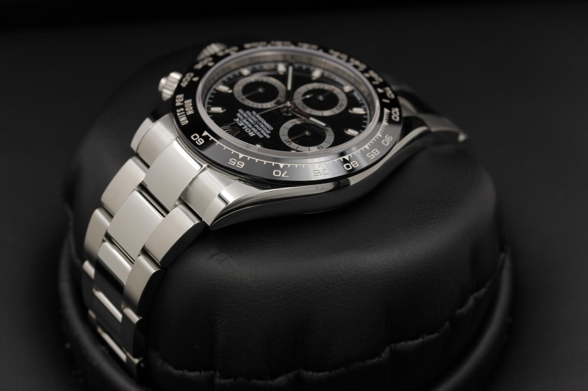 Watch Image 5