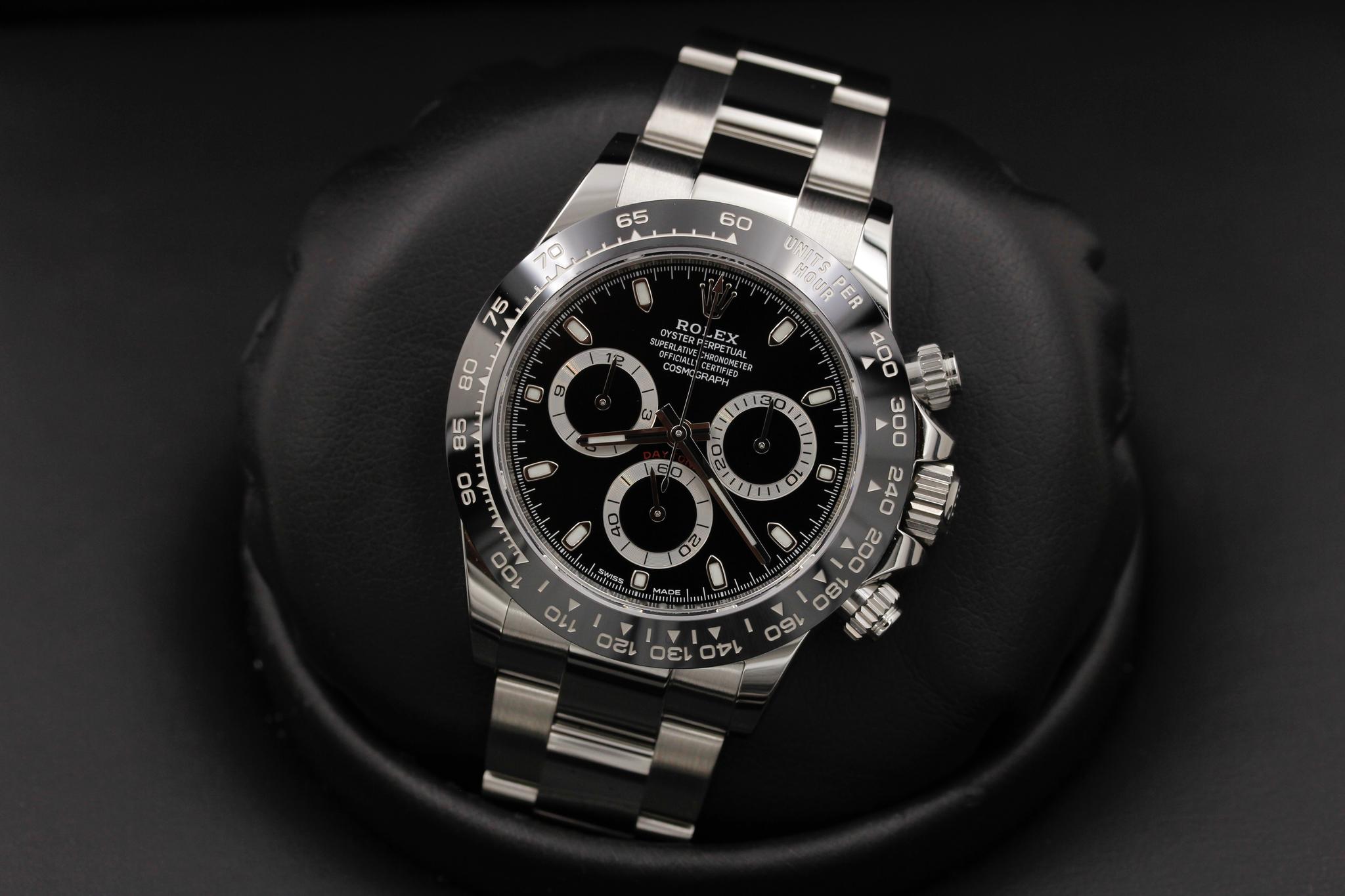 Watch Image 9