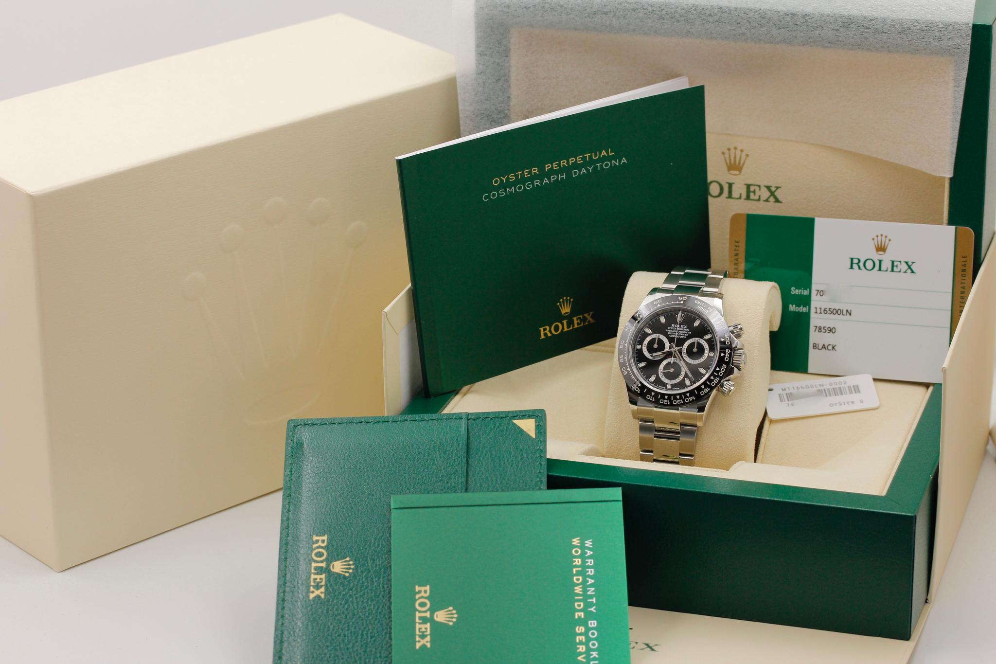 Watch Image 12