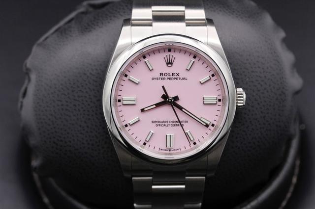 Rolex Oyster Perpetual 36 "Candy Pink" 126000